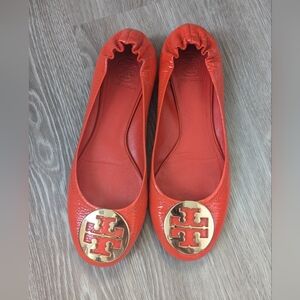 Tory Burch orange patent leather flats US 9